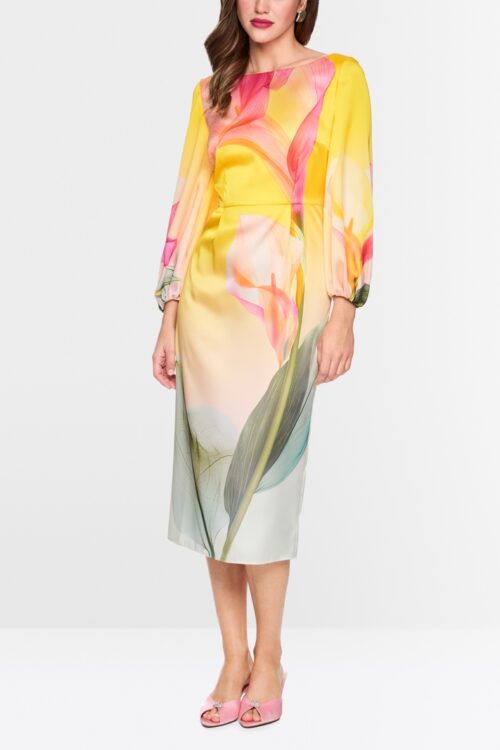 Midi šaty so štýlovou potlačou